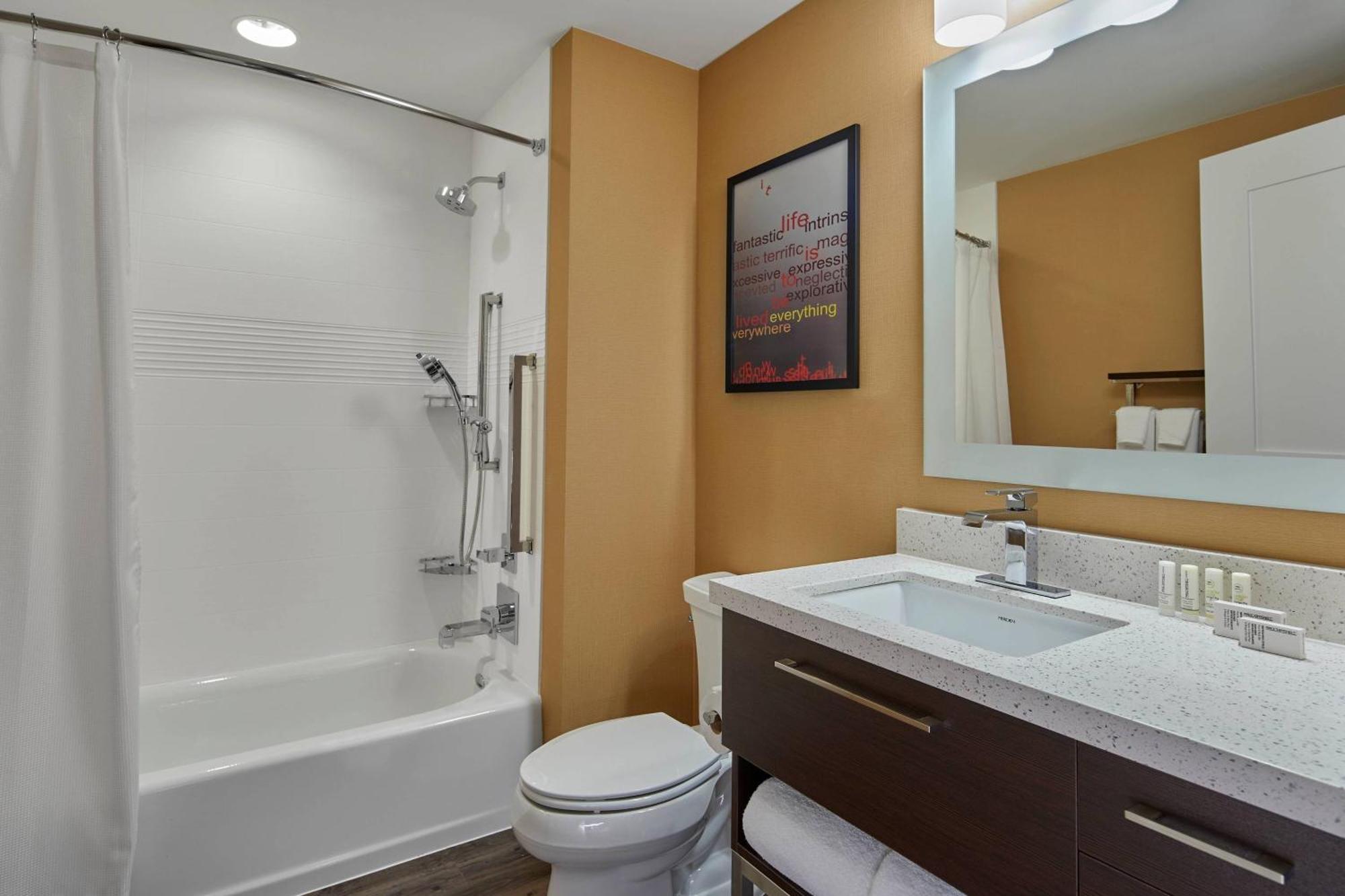 Towneplace Suites By Marriott Columbus North - Osu מראה חיצוני תמונה