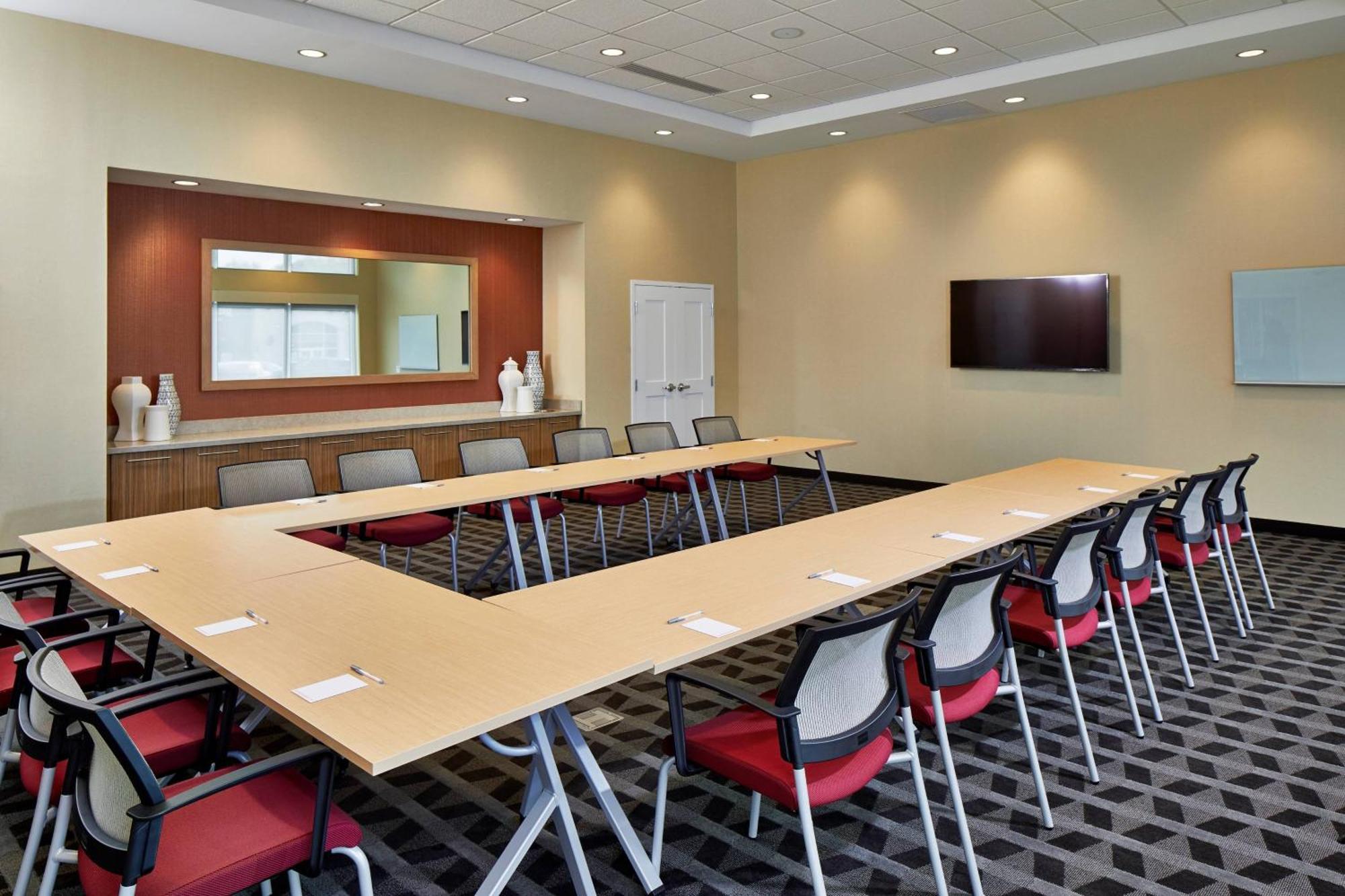 Towneplace Suites By Marriott Columbus North - Osu מראה חיצוני תמונה